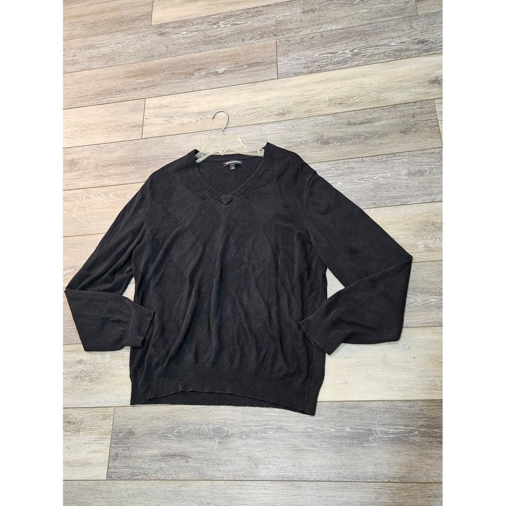Express Men's Black V-Neck Argyle Diamond Pattern Sweater Size Large